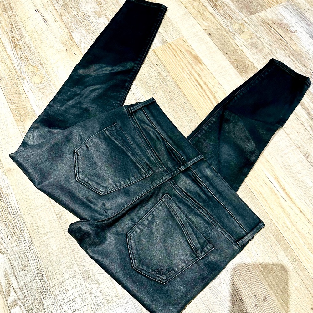 ✨Express Coated Ankle Jeans✨